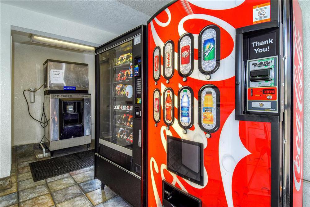 モーテル 6 アナハイム フラートンイースト 設備 写真